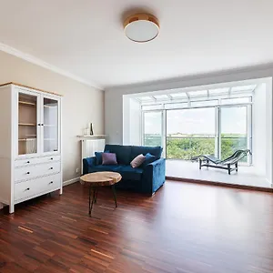 Apartament Kobielska 6 - Bezplatny Parking - Free Parking - 500m Wojskowy Instytut Medyczny - Wielki Taras Z Przepieknym Widokiem Na Park - Dla 4 Osob - Better Rentral, Warszawa